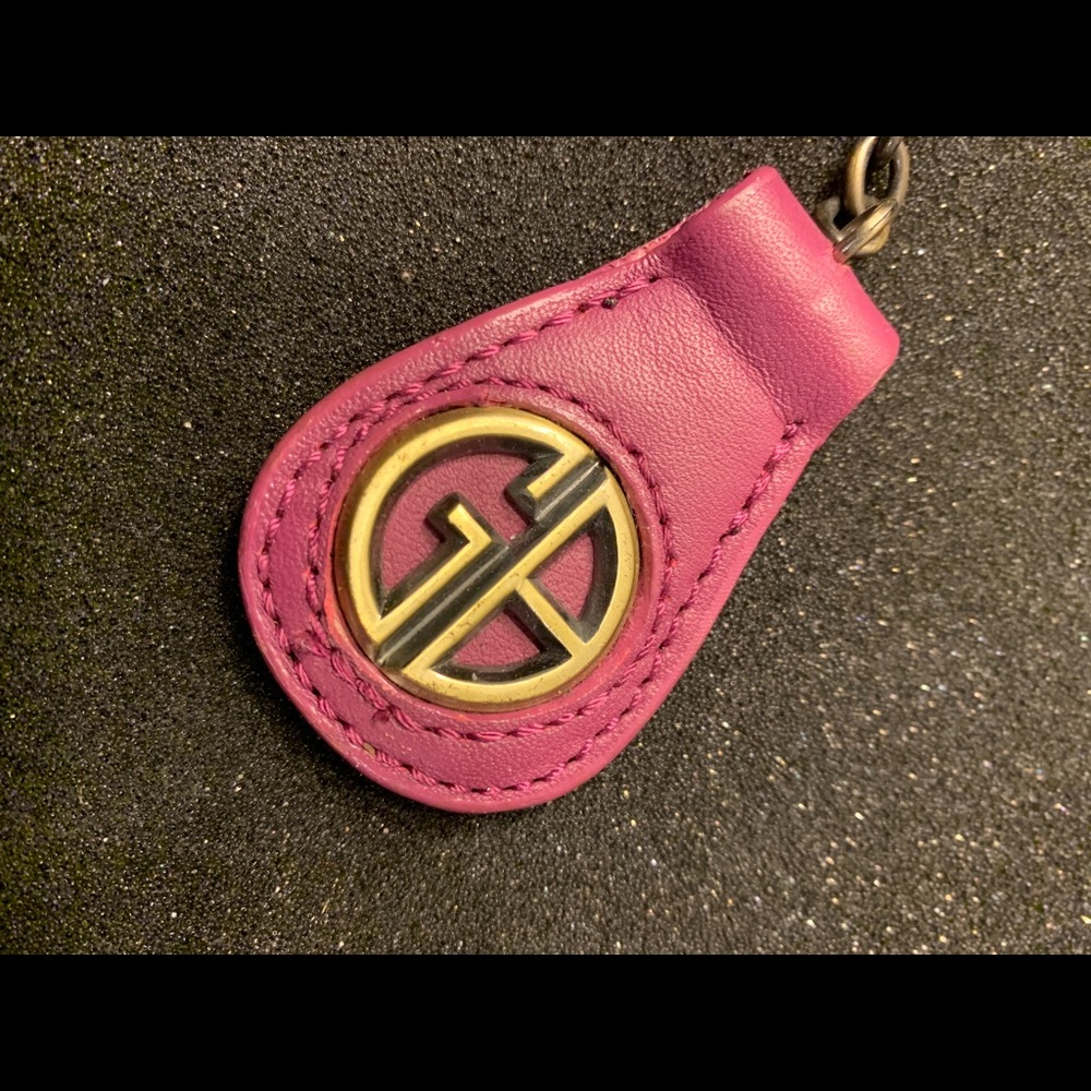 GB Keychain - Picture 5 of 8